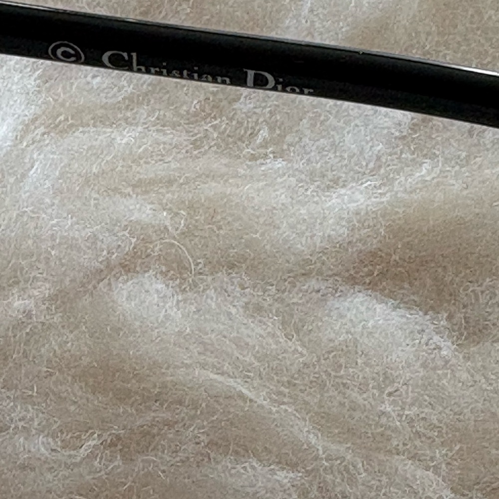 Dior Elegant Black Eyewear - Picture 3 of 6